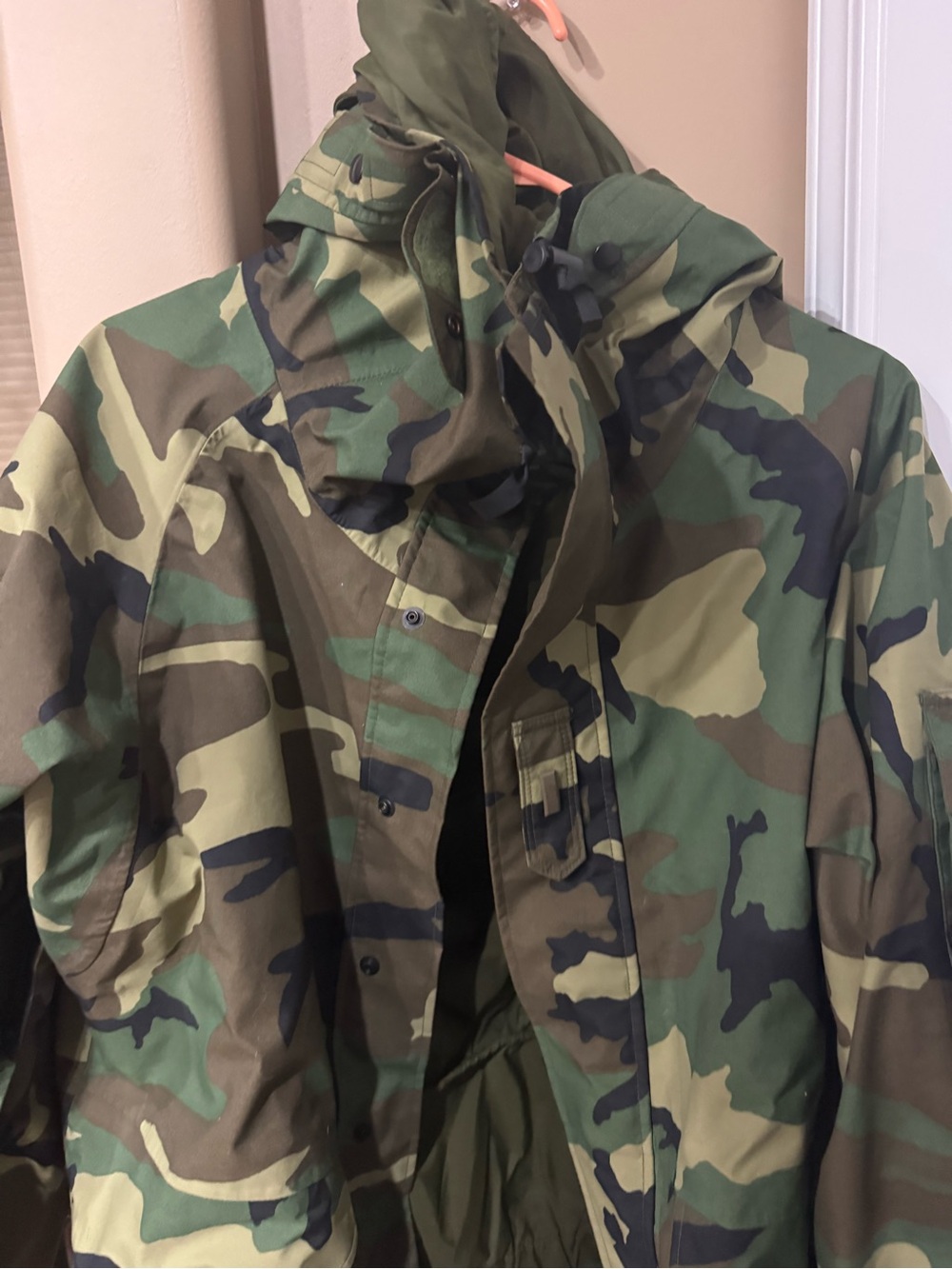 Military Ecwcs 1 Gore-Tex Cold Weather Parka In M81 Woodland Camo Size Med